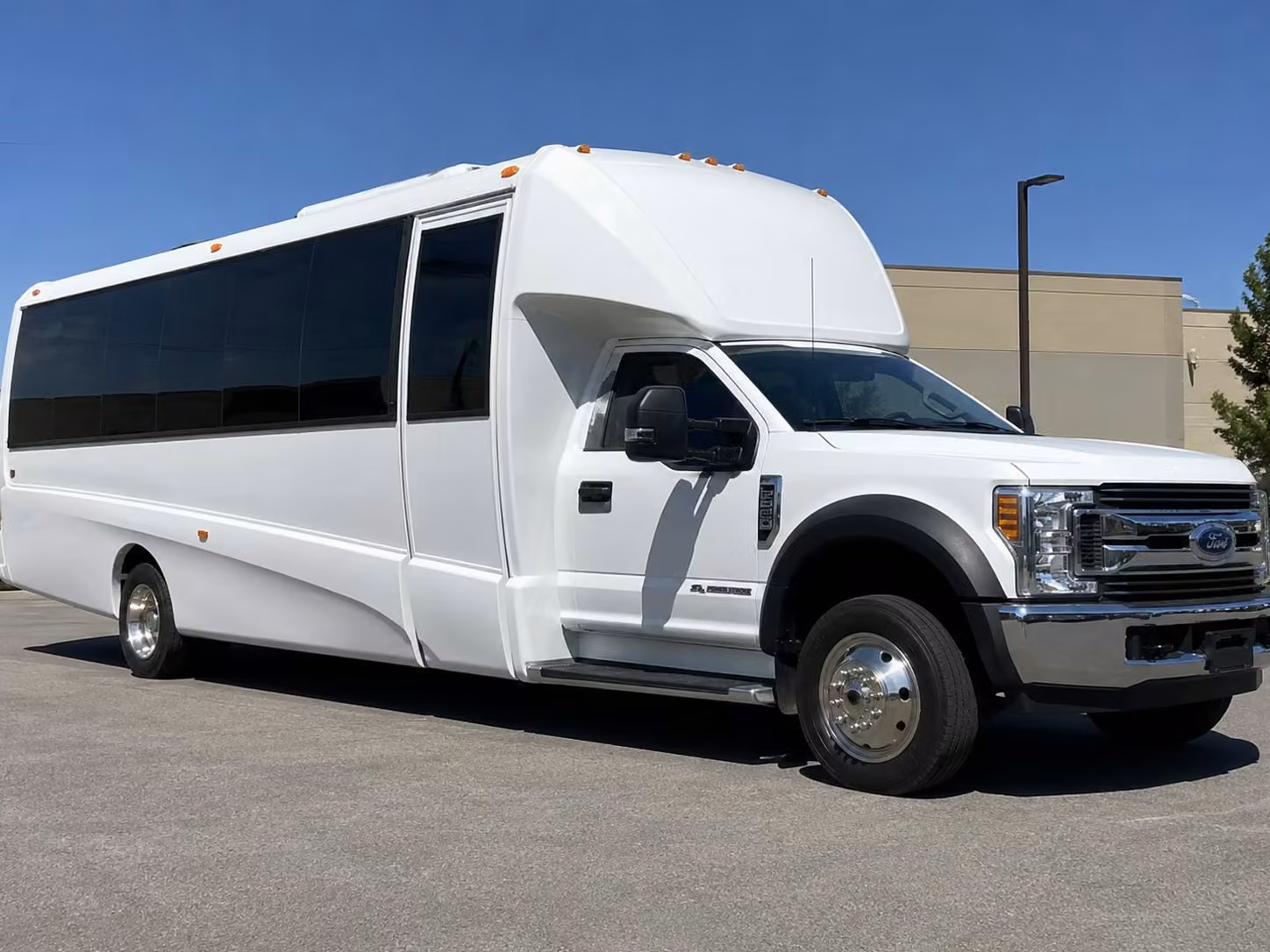 18 passenger minibus