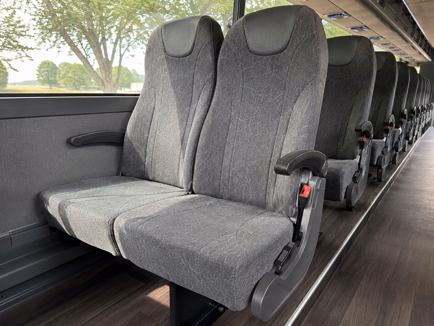 bridal party transportation to hampton s most beautiful wedding venues