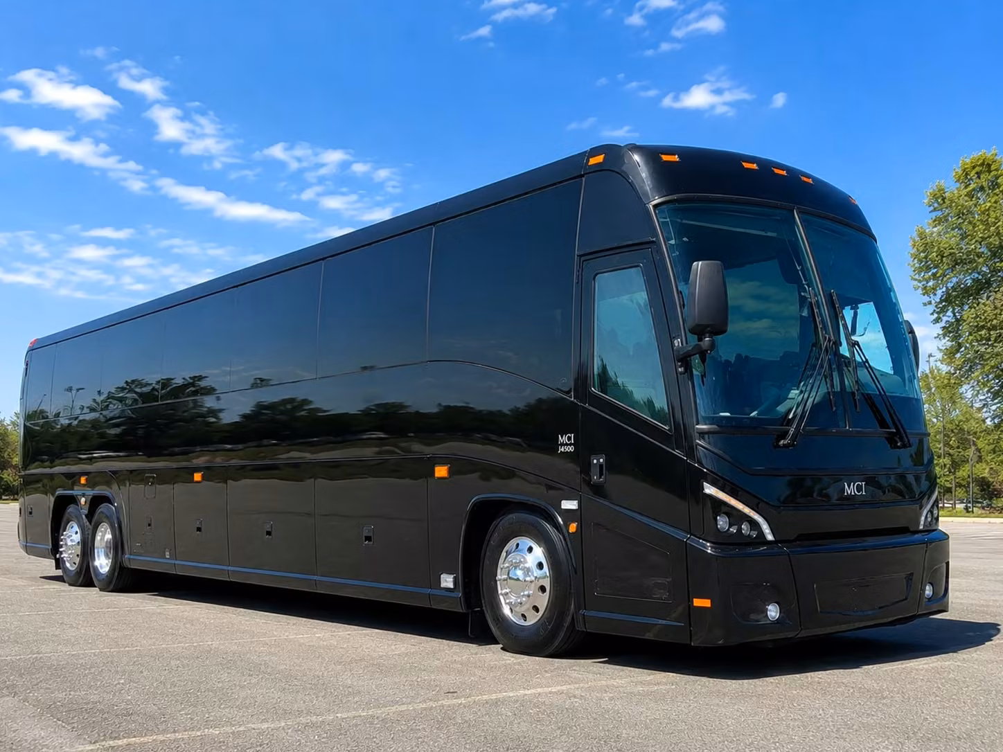 hampton charter bus rental