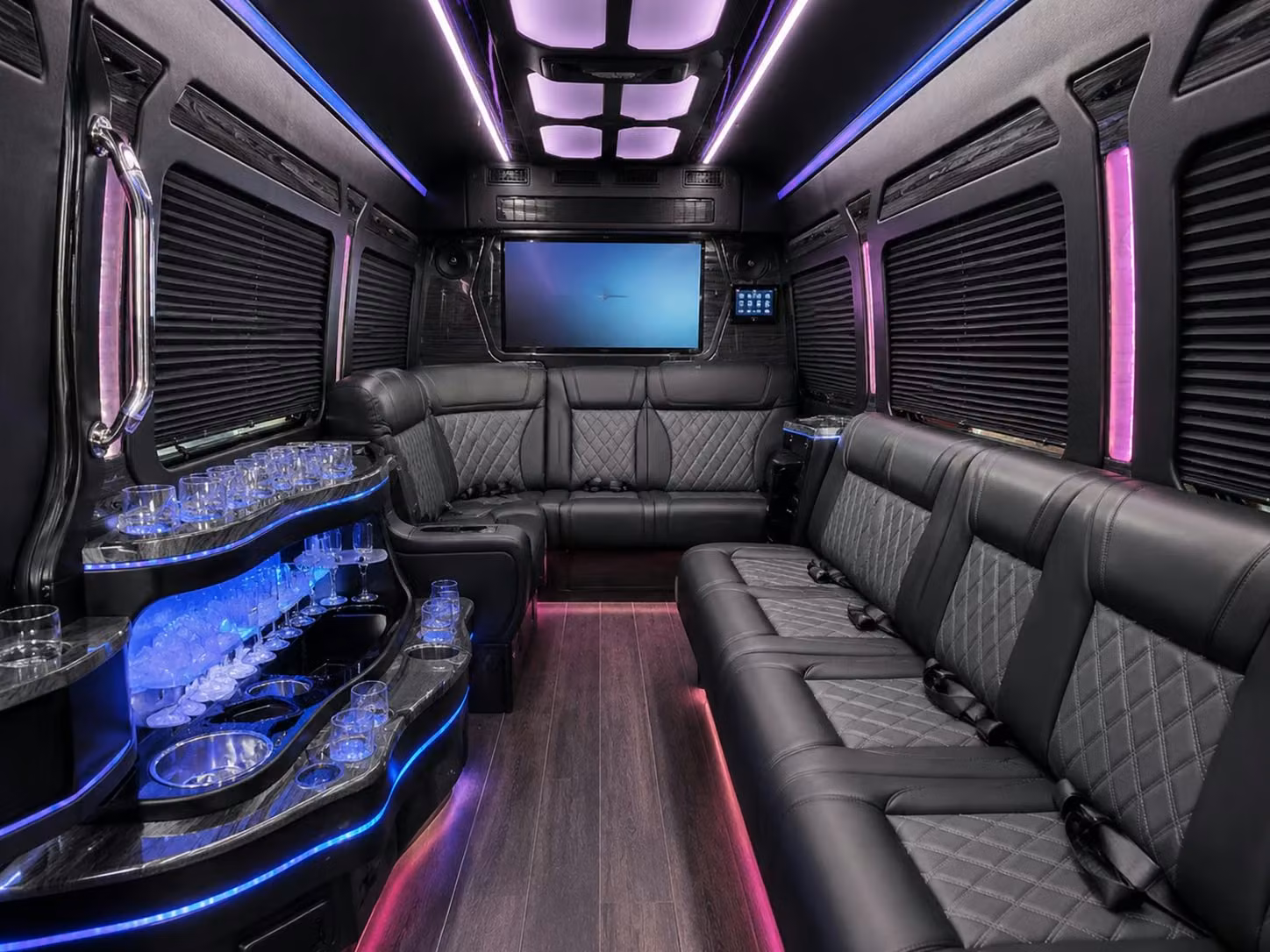 hampton charter bus rentals