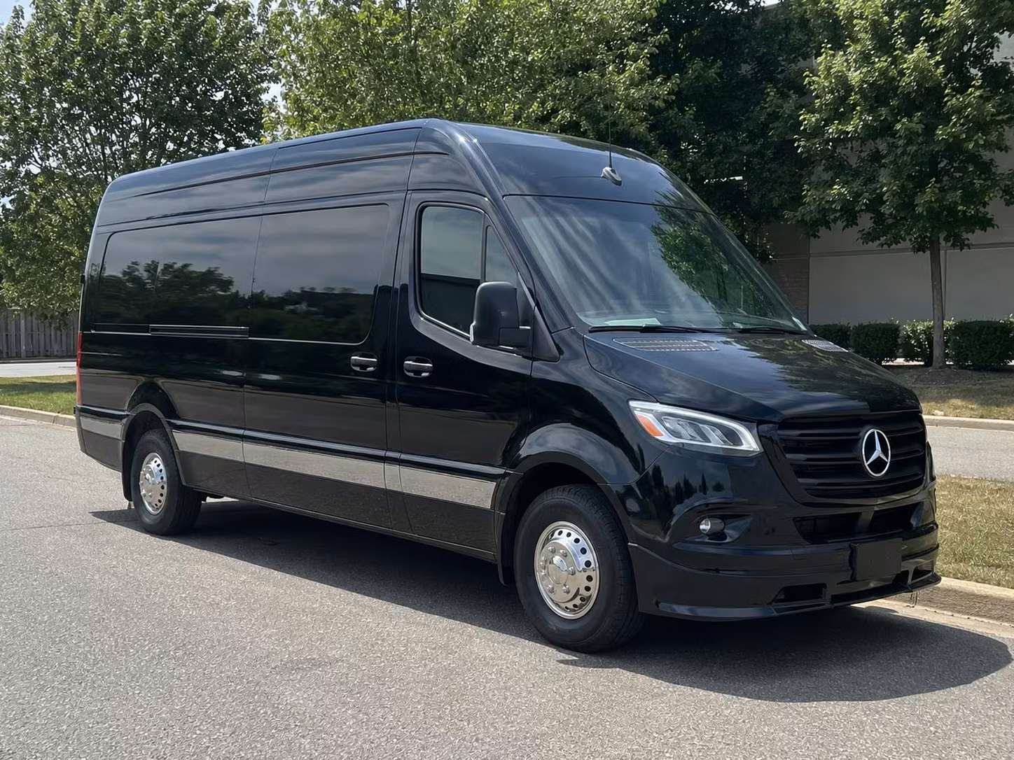 hampton sprinter limo rental