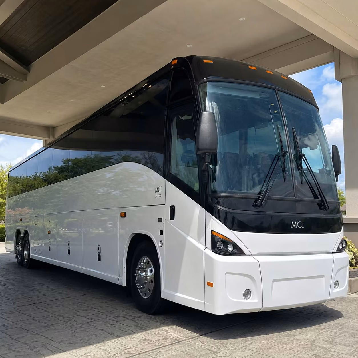 reliable base to base shuttle services across the hampton roads military corridor